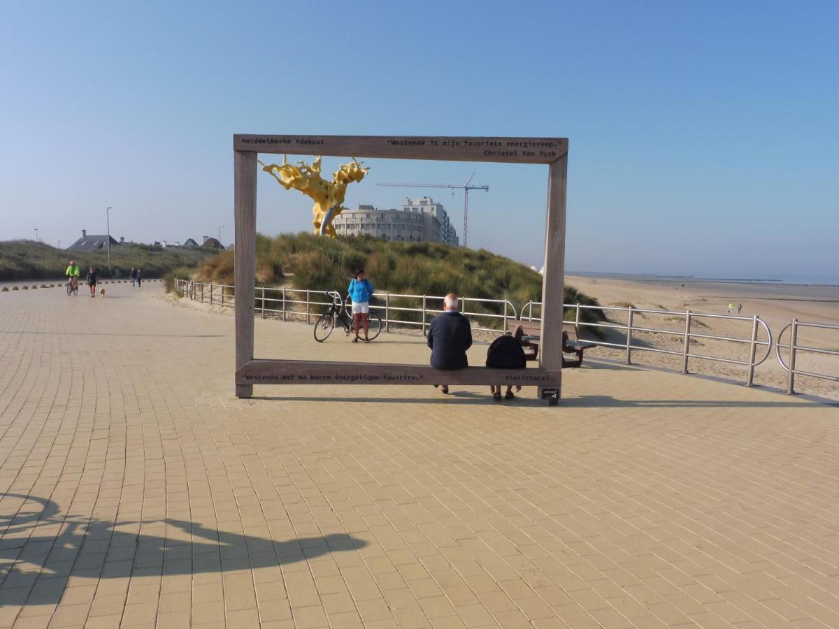 Studio On The Beach With Sea View 미들케르케 외부 사진