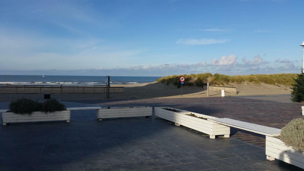 Studio On The Beach With Sea View 미들케르케 외부 사진